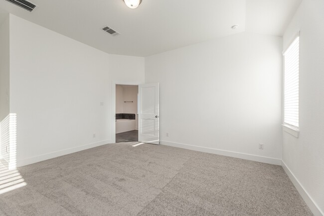 Building Photo - 4802 Seabourne Landing Dr