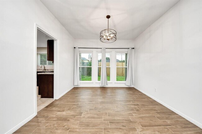 Building Photo - 8502 Fawn Terrace Dr
