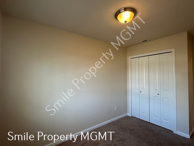 Building Photo - 12980 SE 155th Ave