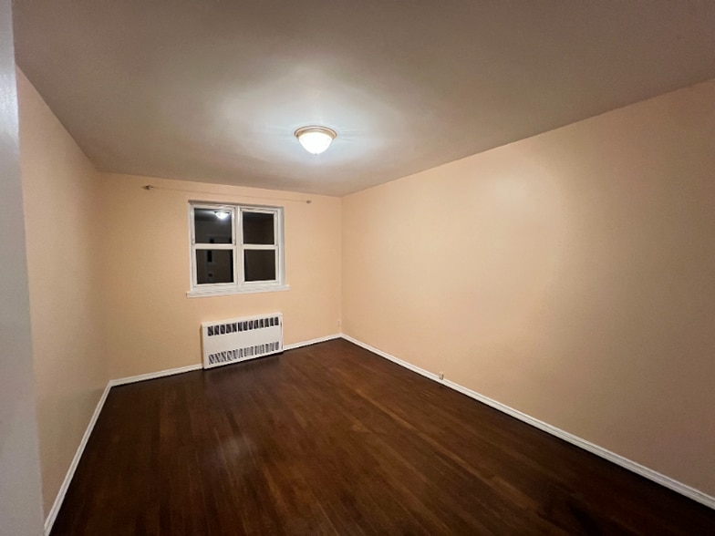 Building Photo - 8838 19th Ave