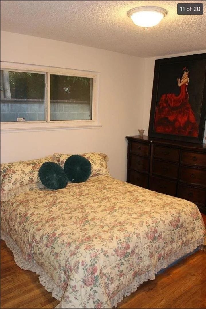 Building Photo - 118 Azucar Ave