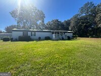 Building Photo - 30 Aaron Dr