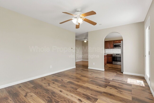 Building Photo - 20612 E Batavia Dr