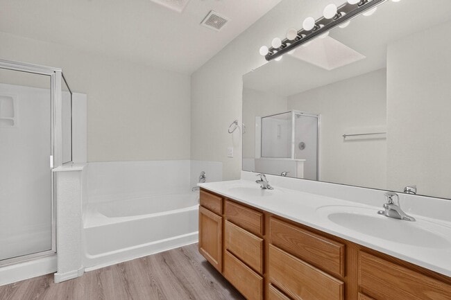 Building Photo - 6512 Los Pueblos Pl NW