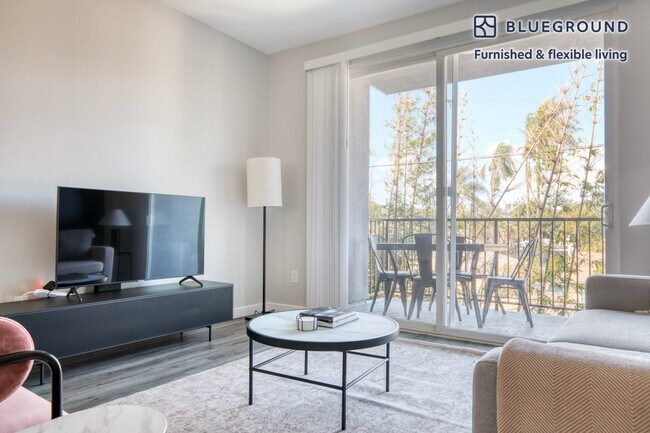 Building Photo - 2820 Sawtelle Blvd