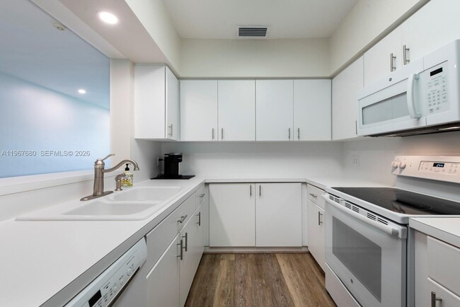 Building Photo - 11745 SW 81st Rd