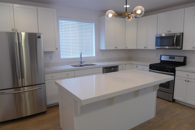 Building Photo - 1779 W Dalmeny Way