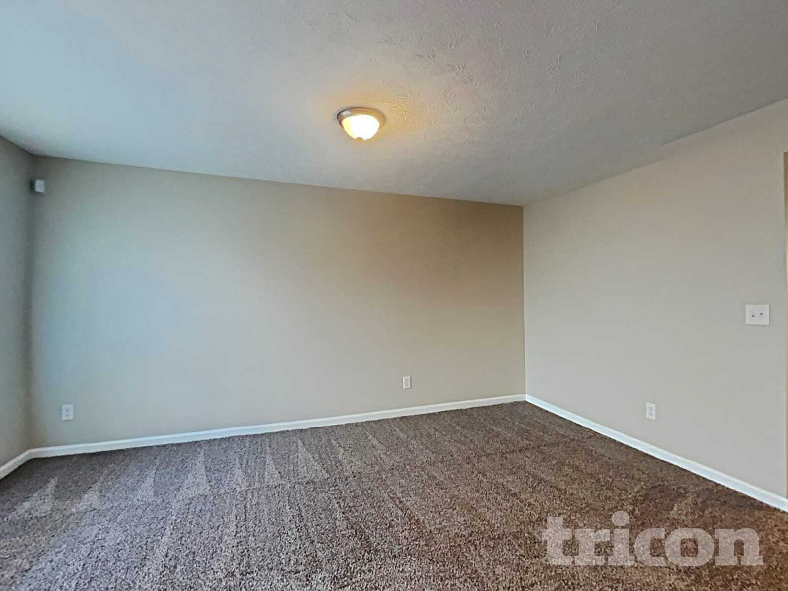 Building Photo - 501 Foliage Ln