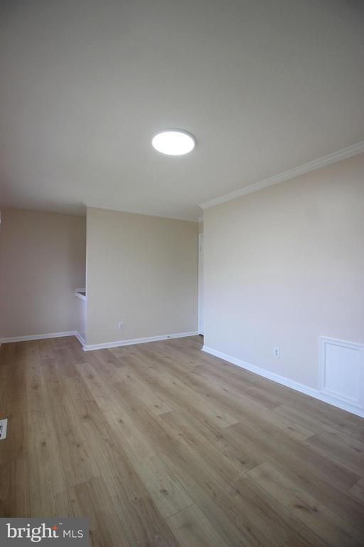 Building Photo - 6705 Ammendale Way