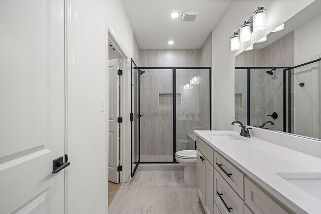 Building Photo - West Little Rock - 1500 SqFt New Constuction 3 Bed 2 Bath off Kanis Road