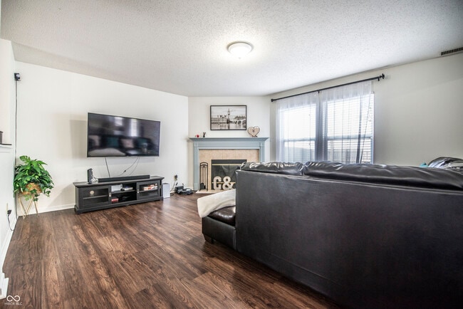 Building Photo - 9462 W Stargazer Dr