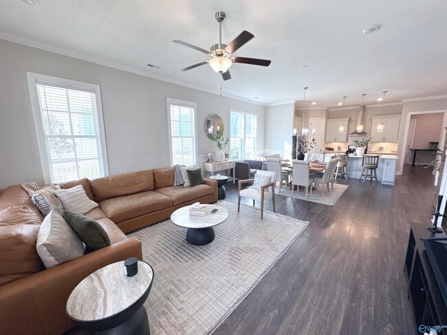 Building Photo - 216 St Louis St