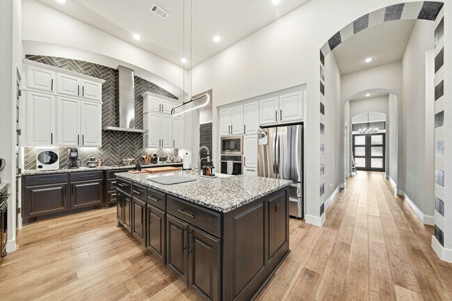 Building Photo - 8902 Iron Forge Rd