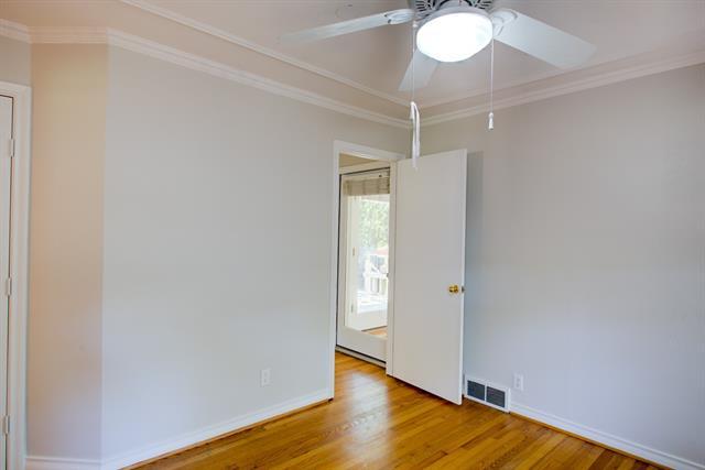 Building Photo - 942 Bridget Dr