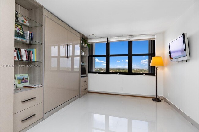 Building Photo - 2401 S Ocean Dr