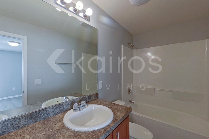 Building Photo - 2646 Rock Creek Dr