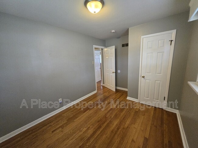 Building Photo - 125 Florisota Dr
