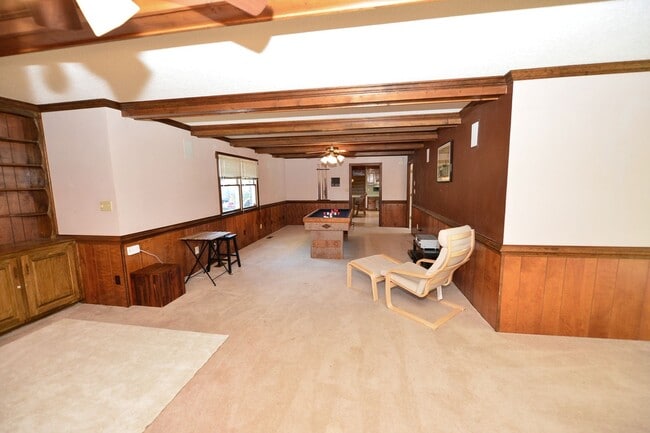 Building Photo - Custom Built brick Manor close to airport ...