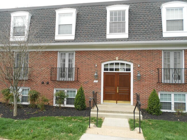 2024/2025 Loyola Off-Campus 2bd/2ba Homela... - 365 Homeland Southway ...