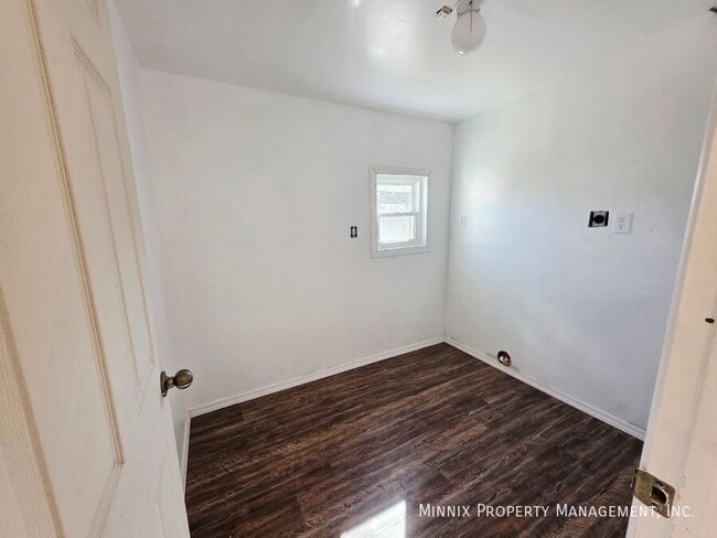 Building Photo - 1504 S Jefferson St