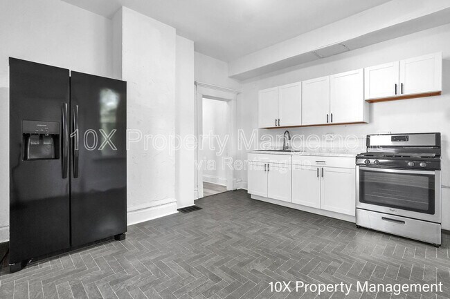Building Photo - 851 Bellows Ave
