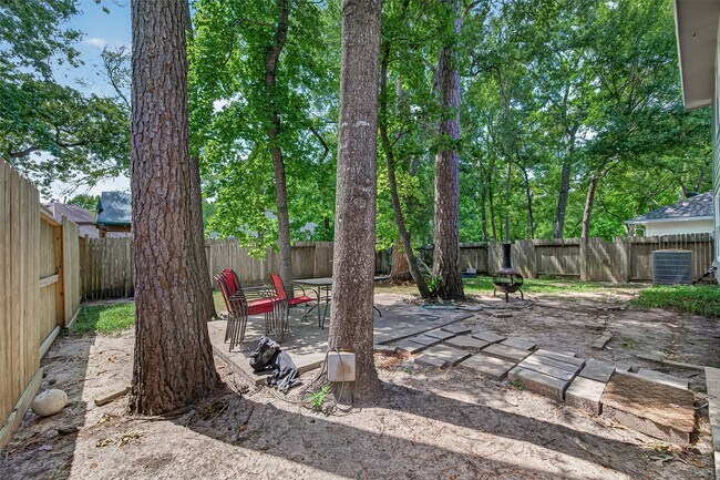 Building Photo - 202 N Vesper Bend Cir