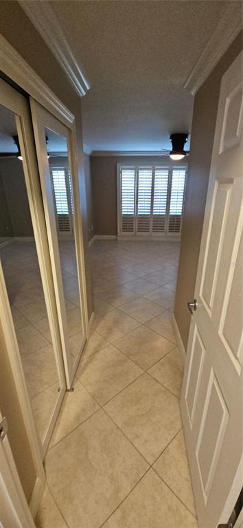 Building Photo - 701 Poinsettia Rd