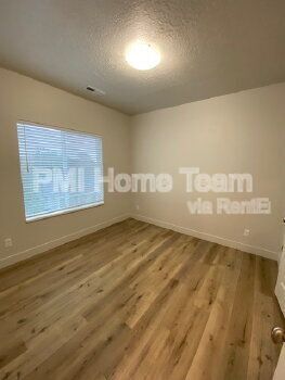 Building Photo - 2874 Kiesel Ave