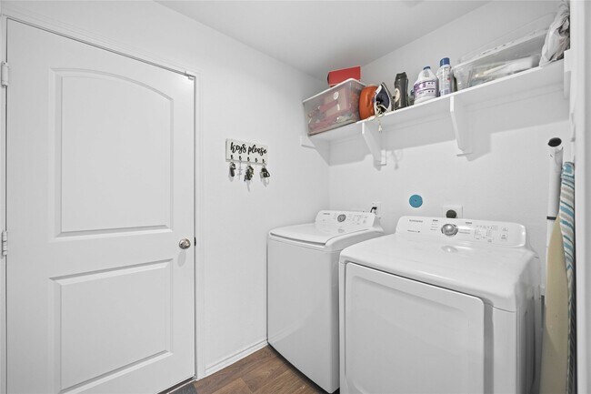 Building Photo - 22434 Forest Gorge Ln
