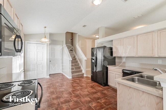 Building Photo - 12658 Holly Springs Ct