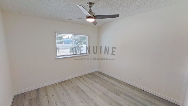 Building Photo - Updated 4Bd 2Ba Home in Tustin