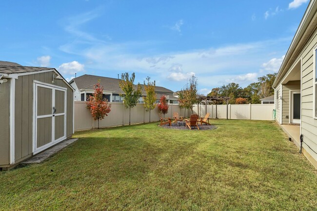 Building Photo - One story home in Westlawn Neighborhood in...