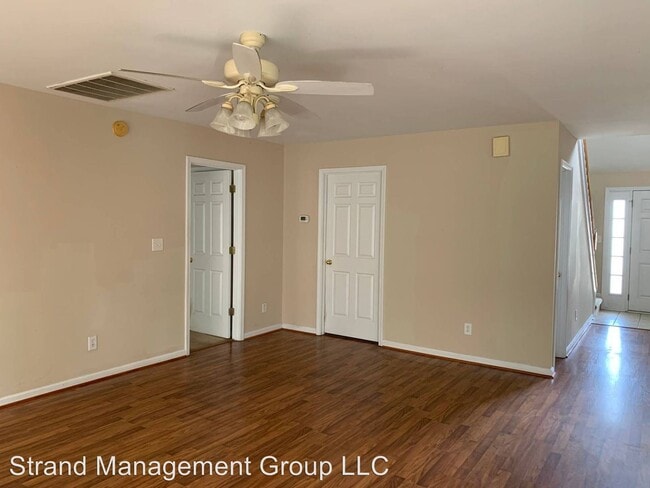 Building Photo - 4 br, 3.5 bath House - 311 Freshwater Court