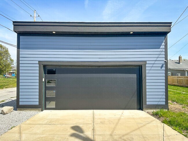 Building Photo - 1116 Dawson St