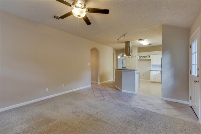 Building Photo - 9120 Cumberland Dr