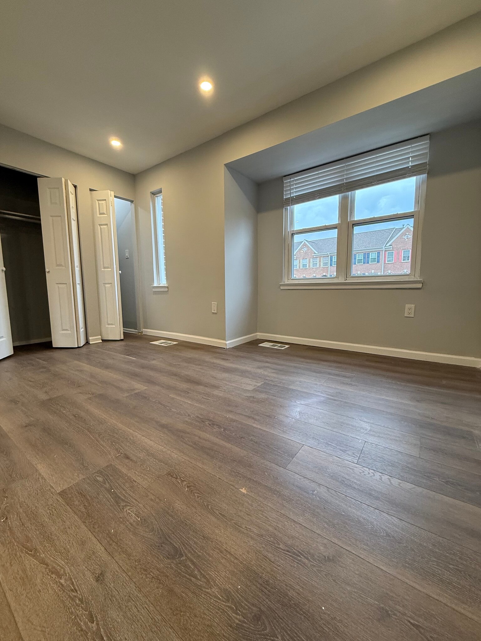 Building Photo - 238 Stevenson Sq