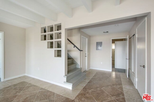 Building Photo - 4151 Don Mariano Dr