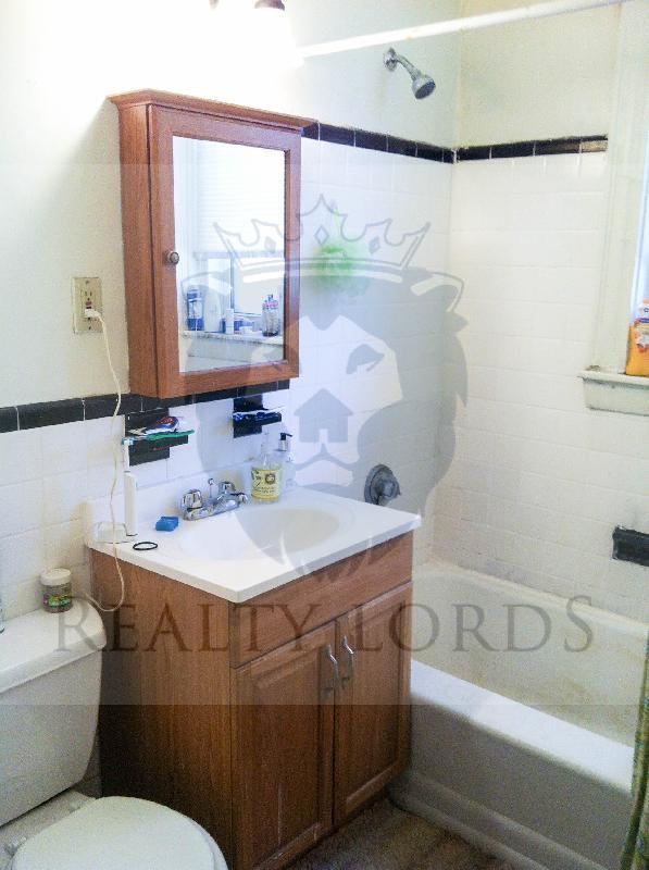 Building Photo - 175 Winthrop Rd