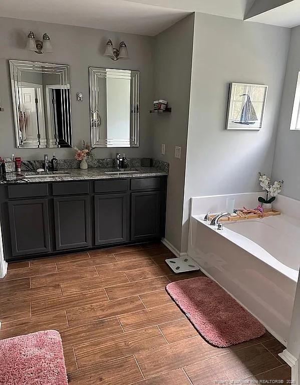 Building Photo - 364 Heathrow Dr