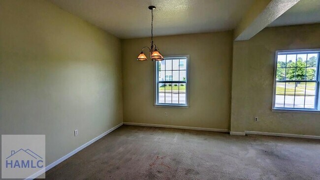 Building Photo - 409 Valdez Ct