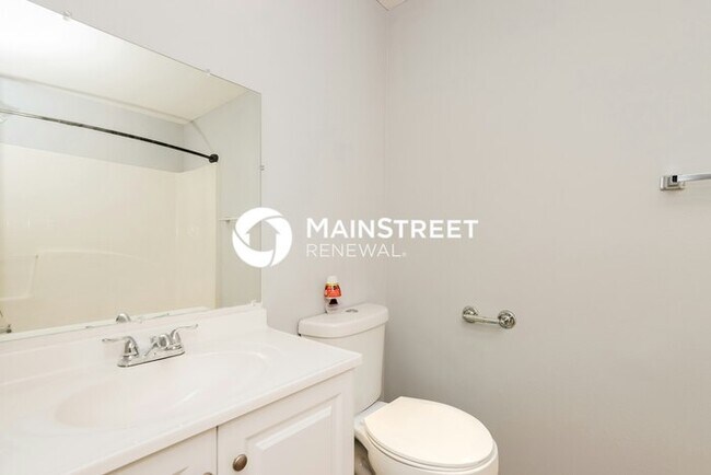 Building Photo - 3 Bedroom Pet-Friendly Home in PALM BAY, F...