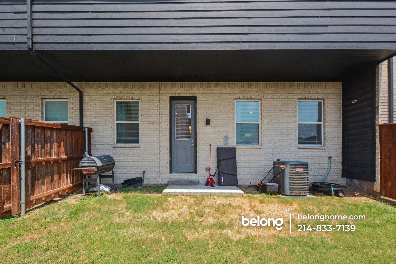Building Photo - 4346 Hebron St