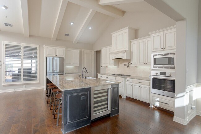 Building Photo - Home for Rent