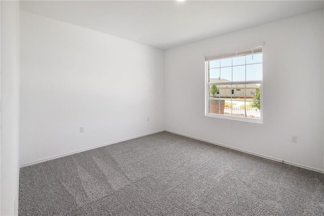 Building Photo - 10724 Steinbeck Dr