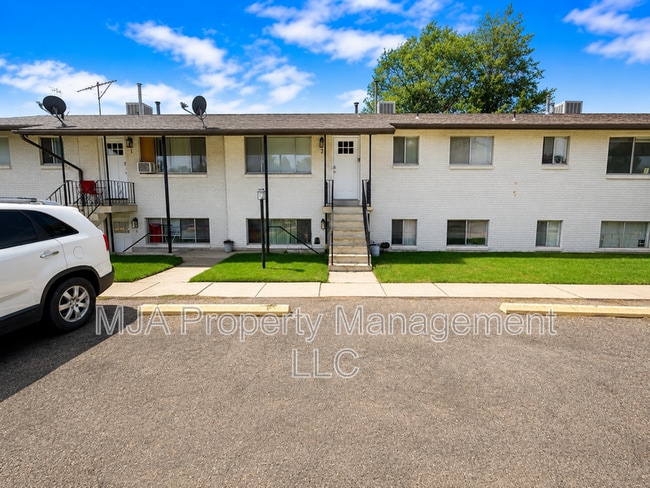 Building Photo - 1428 W 300 N