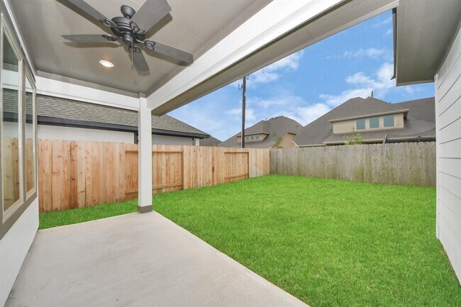 Building Photo - 20731 Sunseed Dr