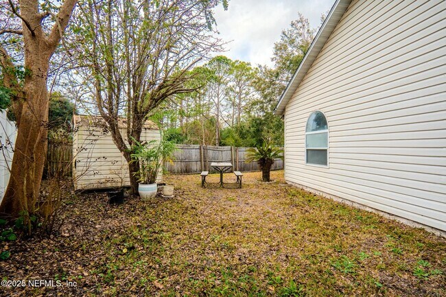 Building Photo - 11048 Ridge Point Dr