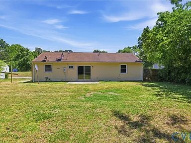 Building Photo - 3613 Creekwood Dr