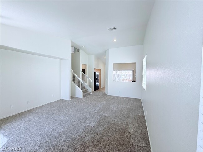 Building Photo - 10404 Sloping Hill Ave
