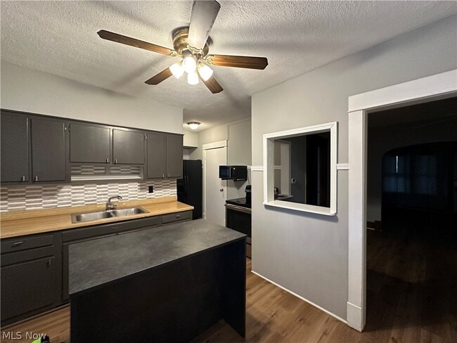 Building Photo - 4408 Alpha Ave